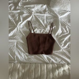 brown backless tank